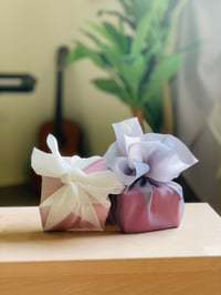 GIFT WRAP #4 - Image 1