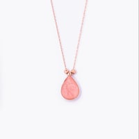 MINA NECKLACE, PINK - Image 2