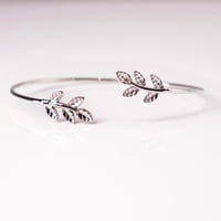 SILVER TREE LEAF BRACELET  - Image 4