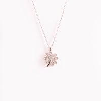 THE FLOWER NECKLACE; SILVER - Image 2