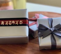 GIFT WRAP #31 - Image 1