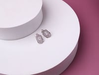 Hexa Earrings & Bracelet - Image 3