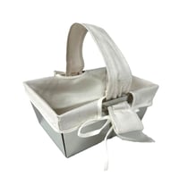 Rectangular basket high base with cream linen fabric - صورة 2