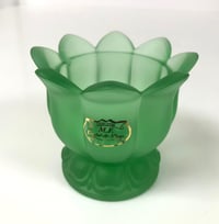 Small Crystal Vase Lotus Flower in Green Color - صورة 6