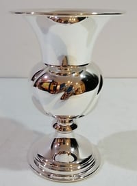 Small Decoration Flowers Vase - صورة 1