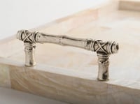 Medium Cream Tray with Bamboo Handles - صورة 4