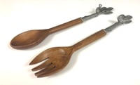 Salad Server Set with Decorative Birds - صورة 7