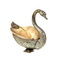 Large Decorative Swan made of sea shell - صورة 2