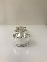 Petit Fours Holder - Three Bowls - صورة 5