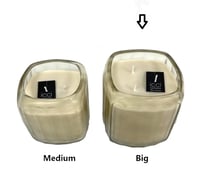 Scented candle big square rounded vase - صورة 7