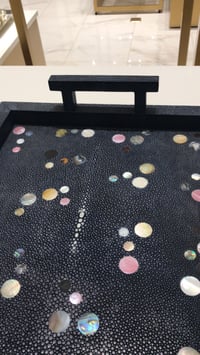 Luxury Medium Polka Shagreen Dark Blue Leather Tray with Different Round Colors with 2.Handles - صورة 8