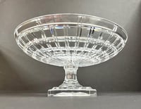 Susan Round Centerpiece - صورة 3