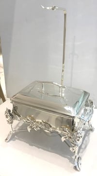 Medium Rectangular Silver Chafing Dish with Roses Décor - صورة 3