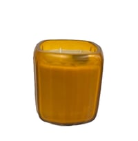 Scented candle big square rounded vase - صورة 7