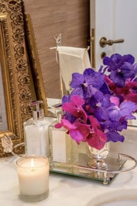 Set of flowers rect tray with towel stand - صورة 11