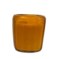 Scented candle medium square rounded vase - صورة 3