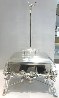 Medium Rectangular Silver Chafing Dish with Roses Décor - صورة 1