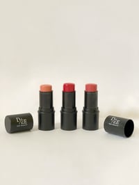 Blush stick - صورة 2
