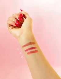 Lip liner - صورة 3
