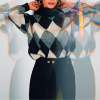Top + Skirt  - صورة 2
