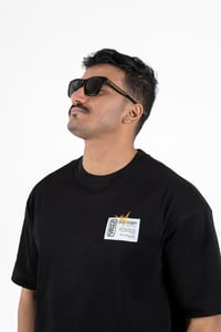 تيشرت أسود - صورة 1