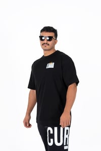بنطلون أسود طباعه - صورة 2