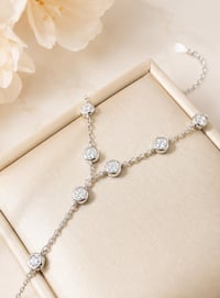سوار كف مويسانيت Hand Chain | فضة 925 | 1.4 قيراط | ذهب أبيض - Image 2