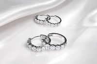 Mini Elegance – حلق هوب مويسانيت 3 مم - Image 1