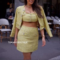 طقم تنورة قصيرة من قطعتين - صورة 1