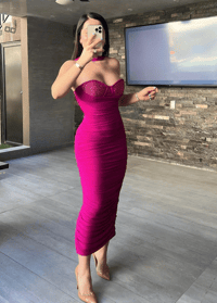 فستان بلا أكمام للركبة - صورة 1