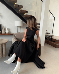 فستان بلا أكمام للركبة - صورة 5