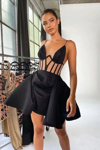 فستان بلا أكمام قصير - صورة 2
