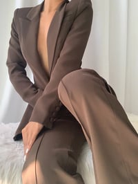 طقم رسمي من قطعتين - صورة 3