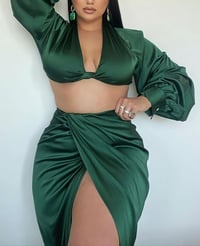 طقم تنورة طويلة من قطعتين - تسليم فوري - صورة 4
