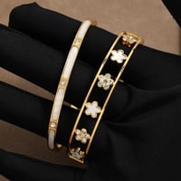 أساور ستريت شيك – لمسة ذهبية أنثوية - Image 3