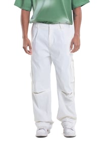 Cargo White - Image 17