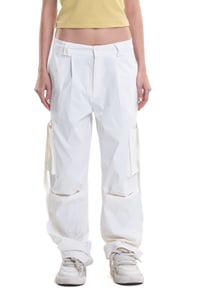 Cargo White - Image 7