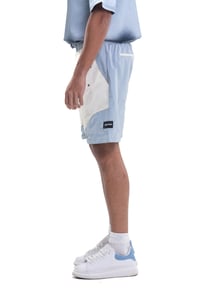 Waves Shorts - Image 4