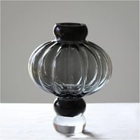 فازة كبيرة سوداء - صورة 1