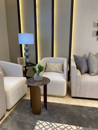 طاولة خدمة بني رخام بني - صورة 2