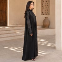 عباية سراميك سوداء مع تدخيلة تفته فخمة - صورة 3