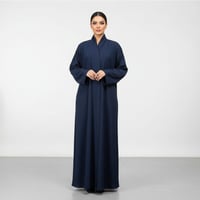 عباية سوداء نص كلوش بقماش ناعم مقلم - صورة 1