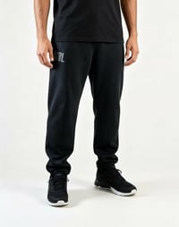 Barmz Collection Hoodie | M5amas - صورة 2