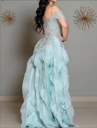 فستان سهرة فخم لون سماوي - Image 3