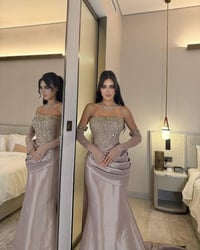 فستان سهرة شامبين فاخر بكورسيه مطرّز وتنورة درابيه ملكية - صورة 6