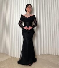 فستان سهرة اسود  ملكي - صورة 1