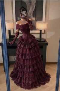 فستان سهرة فيكتوري كورسيه منفوش بطبقات - صورة 7