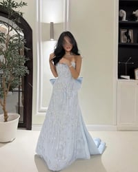 فستان سهرة سماوي فخم - صورة 1