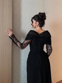 فستان سهرة كورسيه أسود بالدانتيل - Image 9
