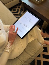فستان سهرة “لؤلؤة الأناقة” بتفاصيل دانتيل مطرزة - Image 4